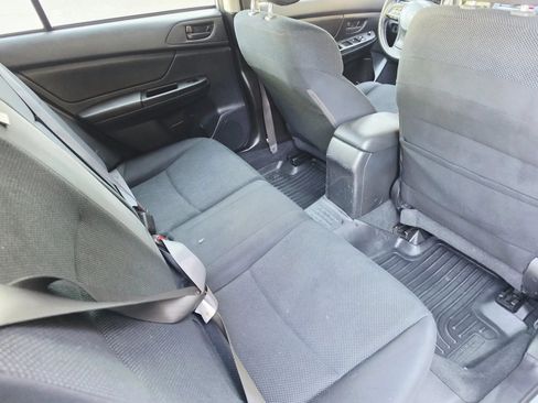 Used 2013 Subaru Impreza 2.0i AWD/4WD image 12