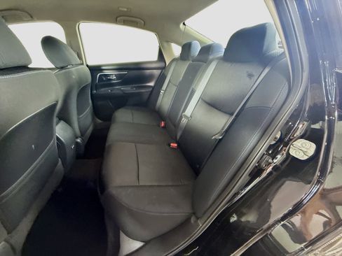 Used 2018 Nissan Altima 2.5 SR FWD image 25