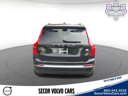 Used 2024 Volvo XC90 T8 Ultimate w/ Protection Package Premier AWD/4WD image 8