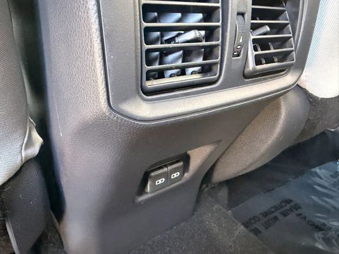 Used 2024 Toyota RAV4 XLE w/ Convenience Package AWD/4WD image 8
