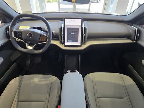New 2026 Volvo EX30 Cross Country Ultra image 13