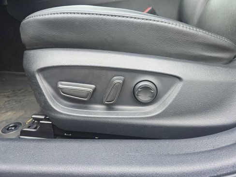 Used 2024 Toyota Camry XLE image 23