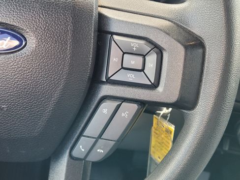 Used 2017 Ford F150 XL w/ Equipment Group 101A Mid AWD/4WD image 11