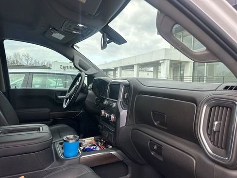 Used 2019 GMC Sierra 1500 SLT w/ SLT Premium Package image 24