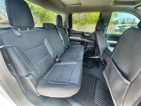 Certified 2025 Chevrolet Silverado 1500 Custom image 26