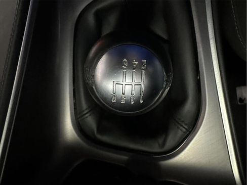 Used 2022 Dodge Challenger R/T Scat Pack w/ Shaker Package image 27