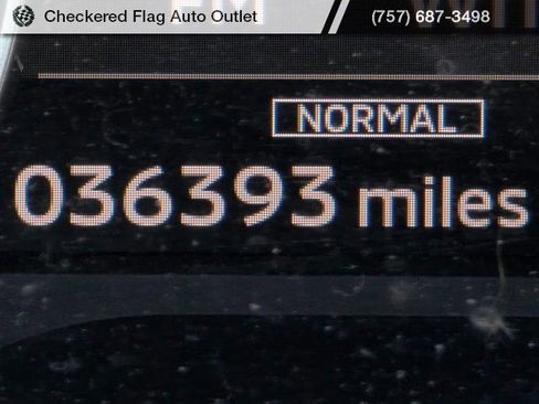 Used 2022 Mitsubishi Outlander SEL Black Edition image 16