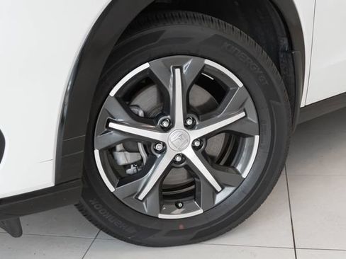 Used 2025 Honda HR-V EX-L image 2
