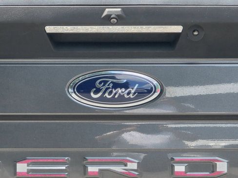 Used 2020 Ford F250 Lariat w/ Lariat Ultimate Package AWD/4WD image 35