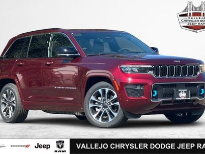 New 2024 Jeep Grand Cherokee Overland w/ Trailer Tow Package