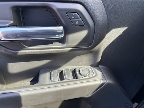 Used 2025 Chevrolet Silverado 1500 Custom AWD/4WD image 18