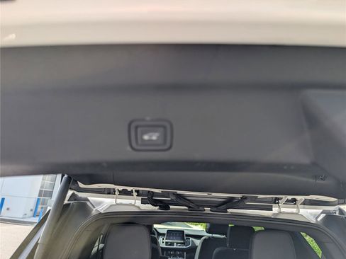 Used 2023 Chevrolet Tahoe Premier AWD/4WD image 15