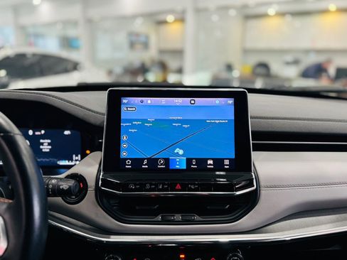 Used 2022 Jeep Compass Limited w/ Elite Group image 27