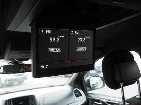 Used 2020 Dodge Grand Caravan SE FWD image 15