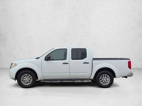 Used 2019 Nissan Frontier SV RWD image 8