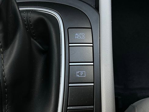 Used 2025 Hyundai Kona SEL image 25