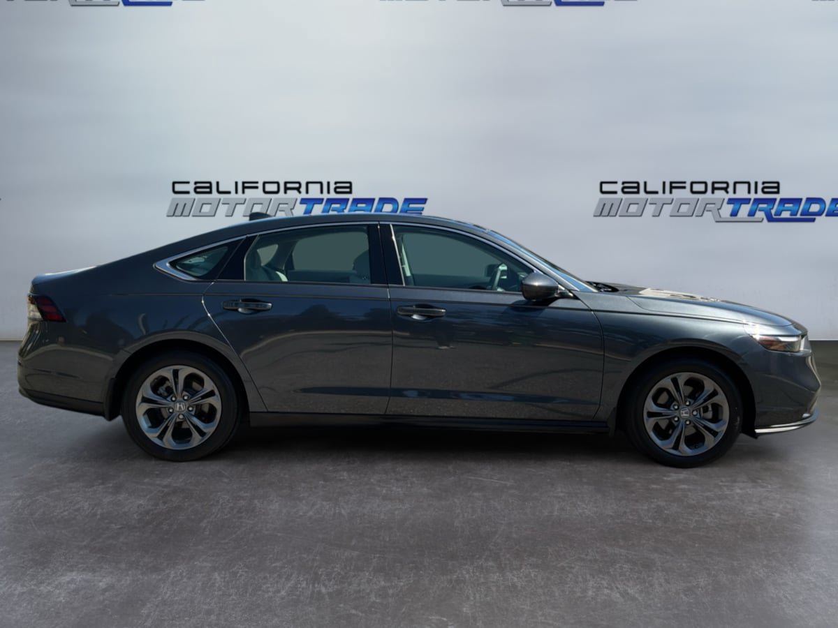 Used 2024 Honda Accord EX image 4