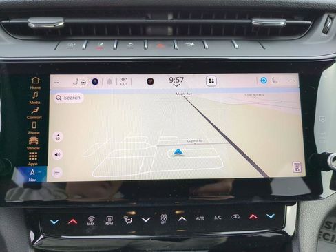 New 2026 Jeep Grand Cherokee L 4WD image 18