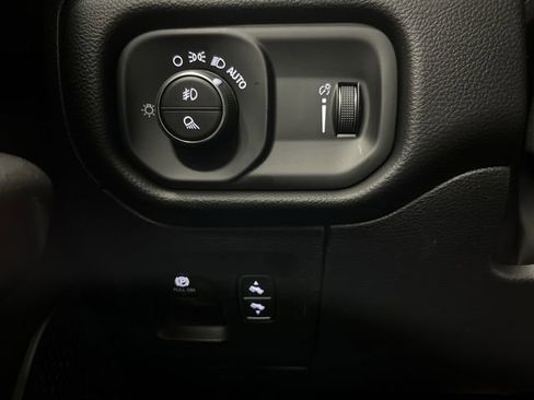 New 2026 RAM 1500 Big Horn w/ Night Edition image 24