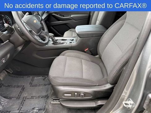 Certified 2023 Chevrolet Traverse LT FWD image 19