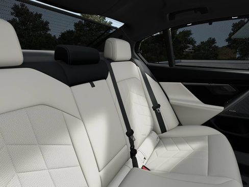 New 2027 BMW 550e xDrive AWD/4WD image 12
