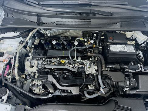 Used 2024 Toyota Corolla LE FWD image 31