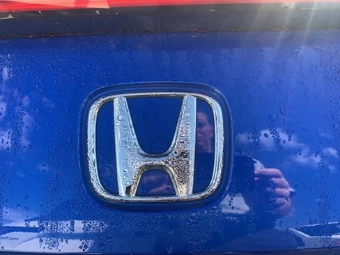 Used 2019 Honda Civic Sport image 11