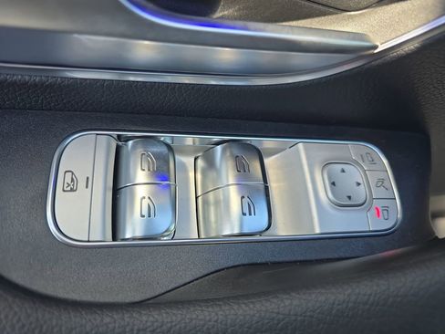 New 2026 Mercedes-Benz GLS 450 4MATIC image 30