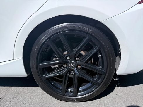 Used 2018 Lexus IS 300 F Sport w/ F Sport Package AWD/4WD image 8