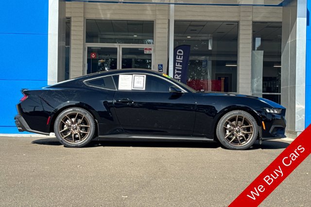 Used 2024 Ford Mustang Premium RWD image 5