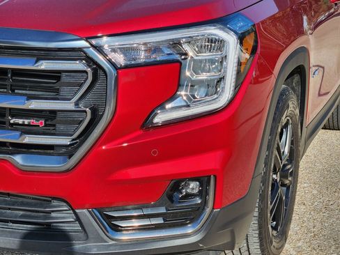 Used 2023 GMC Terrain AT4 w/ Infotainment Package II image 7