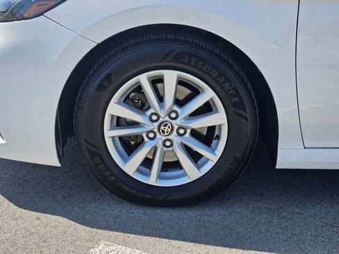 Used 2025 Toyota Camry LE FWD image 13