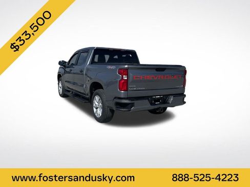 Used 2022 Chevrolet Silverado 1500 Custom w/ Safety Confidence Package image 3