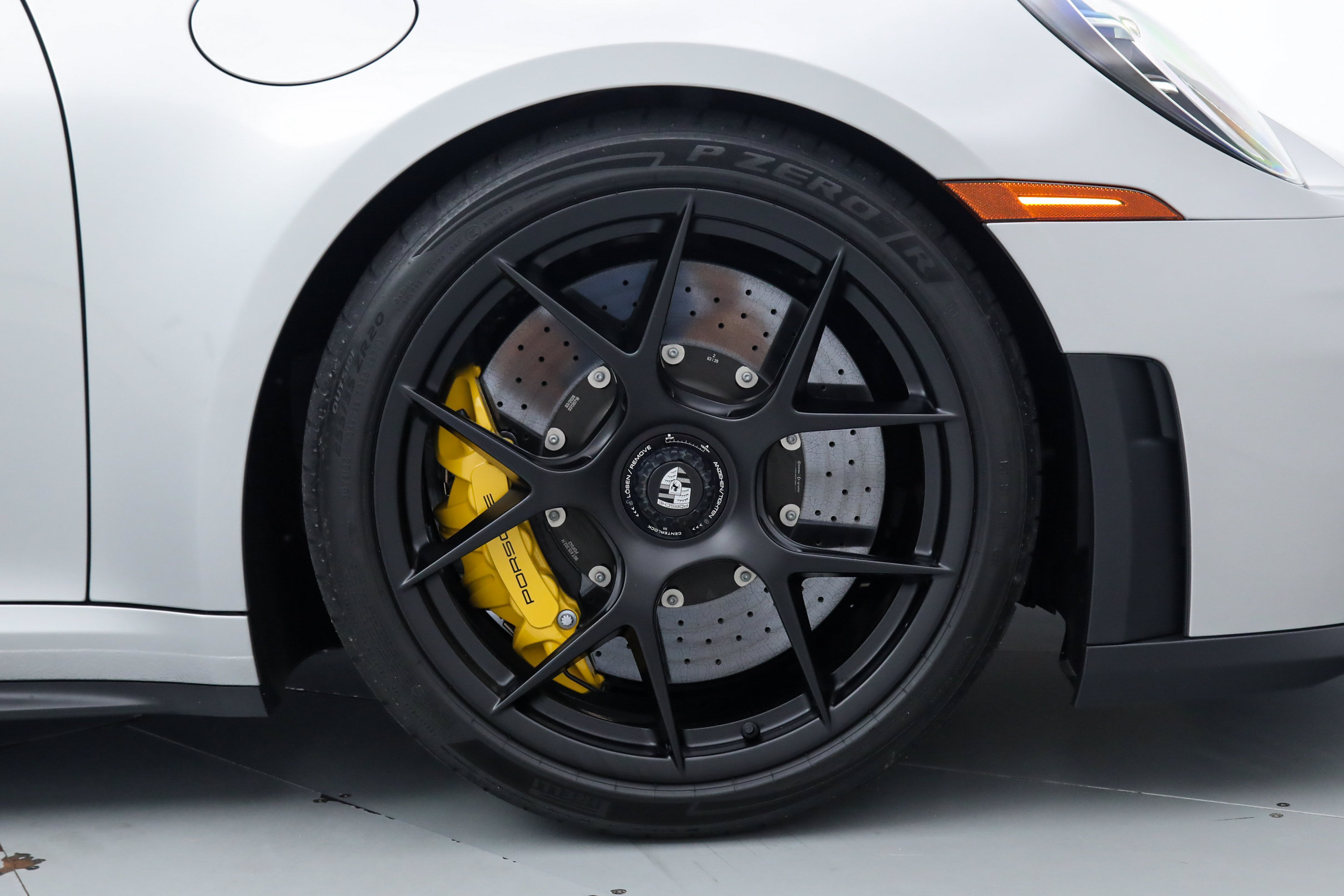 Used 2026 Porsche 911 GT3 RWD image 37
