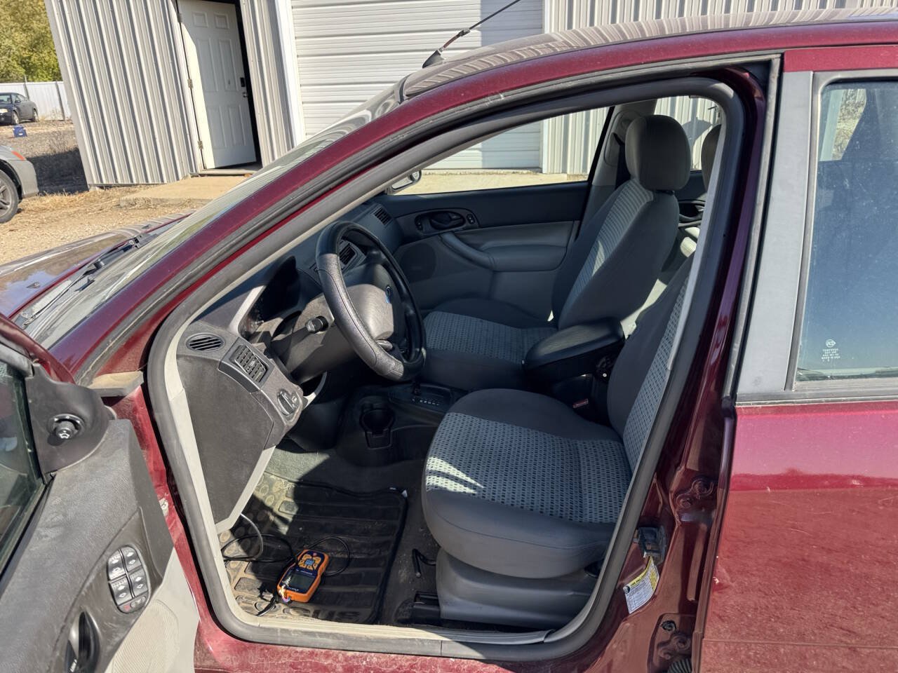 Used 2007 Ford Focus S FWD image 19