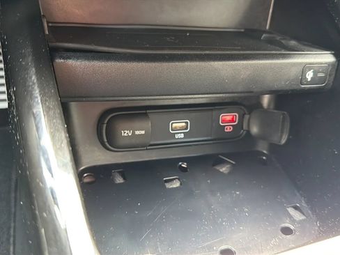 Used 2023 Kia Forte GT-Line w/ GT-Line Premium Package FWD image 19