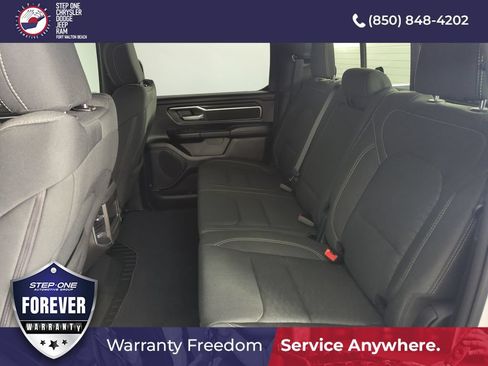 Used 2025 RAM 1500 Big Horn RWD image 27