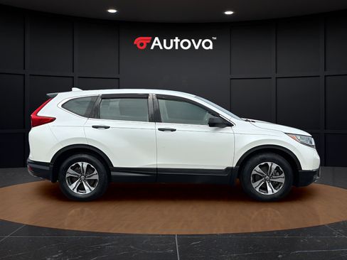 Used 2018 Honda CR-V LX image 6