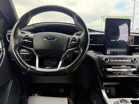 Used 2020 Ford Explorer ST w/ Premium Technology Package AWD/4WD image 29
