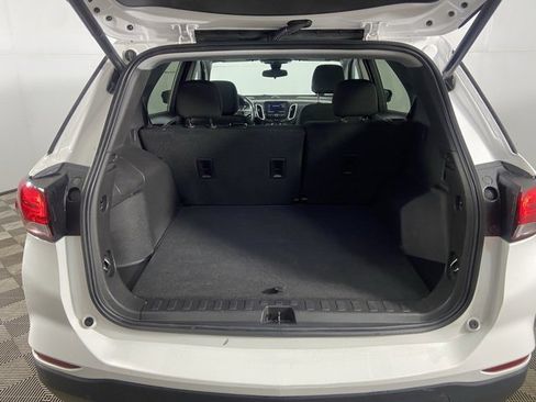Used 2024 Chevrolet Equinox LT image 15