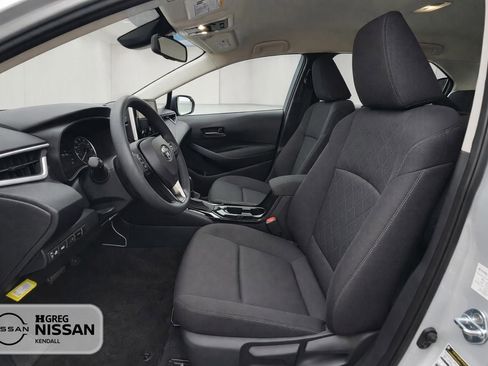 Used 2023 Toyota Corolla LE FWD image 7