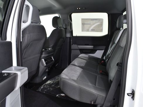 New 2026 Ford F350 XLT w/ FX4 Off-Road Package image 16