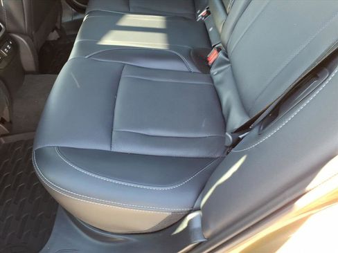 Used 2022 Subaru Outback Limited AWD/4WD image 22