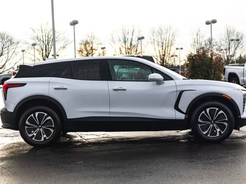 New 2026 Chevrolet Blazer EV LT image 7