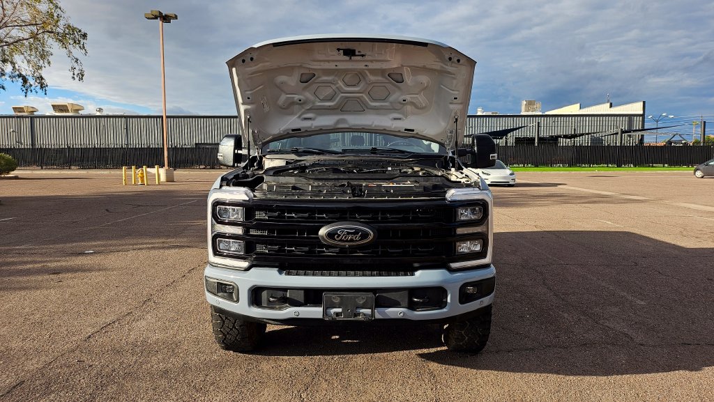 Used 2024 Ford F250 Lariat w/ Lariat Ultimate Package AWD/4WD image 45