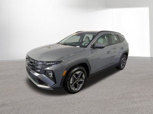 Used 2025 Hyundai Tucson SEL AWD/4WD image 39