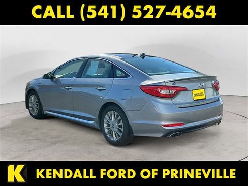 Used 2015 Hyundai Sonata Limited w/ Option Group 06 image 3