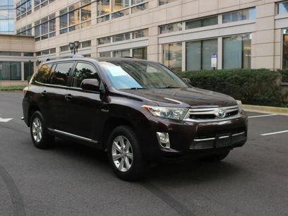 Used 2013 Toyota Highlander 4WD Hybrid
