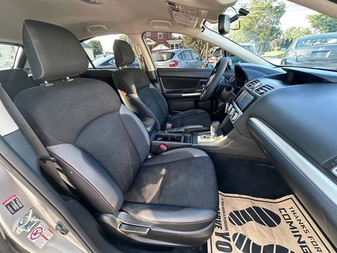 Used 2016 Subaru Crosstrek 2.0i Premium AWD/4WD image 12