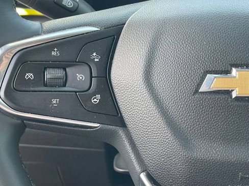 Used 2025 Chevrolet Trax LT w/ Driver Confidence Package FWD image 14